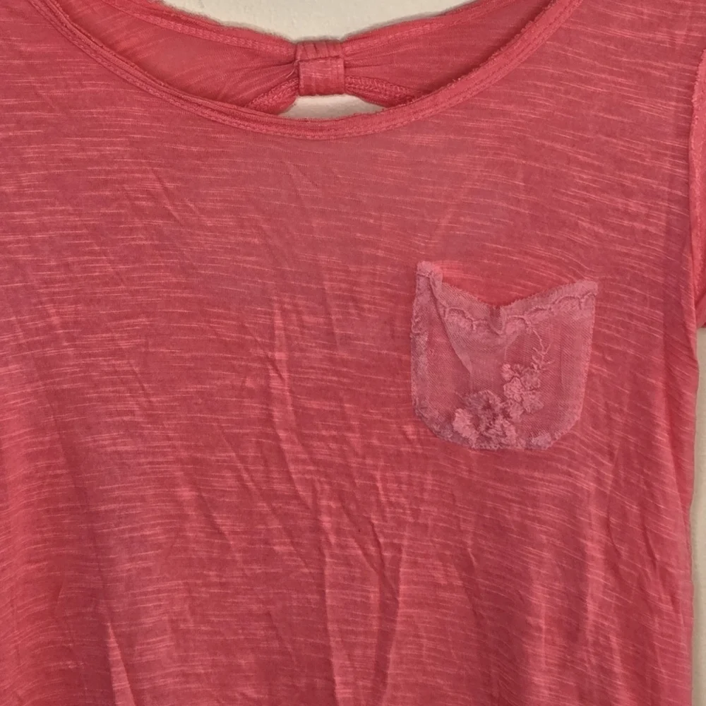 Abercrombie Kids Coral Lace Trim Pocket Tissue Tee Open Back Girls Size XL